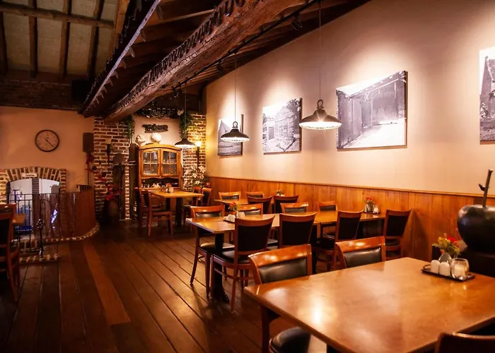 Gitstapper Hof Hotel *